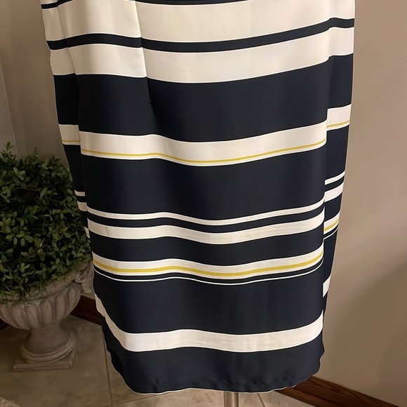 LOFT nautical stripe sleeveless dress zipped side / oval neckline size 12 - 14 - Picture 6 of 12